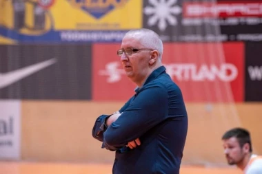 POVRATAK U SRPSKI FUTSAL! Jovanović preuzeo KMF Novi Pazar