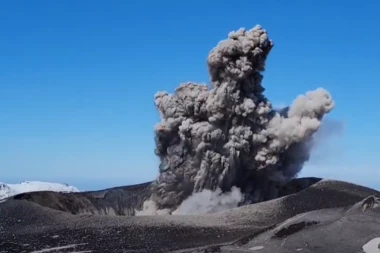 VULKAN SPUR NA ALJACI PRED ERUPCIJOM! IZDATO POSLEDNJE UPOZORENJE! Svi strahuju od apokalipse koju bi mogao da donese