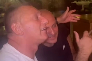 ŠAKO POLUMENTA SE OPROSTIO OD POZNATOG NOVOPAZARCA! Pevač objavio snimak uz reči: "Poći ćemo na mesto gde si nas čekao" (VIDEO)