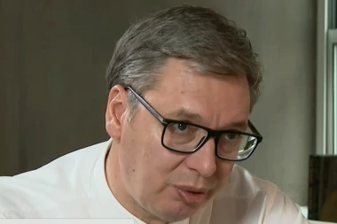 U OVOM TRENUTKU IMAMO ŠEST MILIJARDI EVRA NA RAČUNU! Predsednik Vučić iz Njujorka poslao moćnu poruku