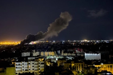 SNAŽNE EKSPLOZIJE U BEJRUTU! Ubijeno nekoliko vođa Hezbolaha! IDF pozvala Libance u 20 gradova da BEŽE! (VIDEO)