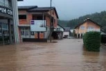 APOKALIPSA U KOMŠILUKU, NAJMANJE PETORO MRTVIH U POPLAVAMA! Bosna i Hercegovina pod vodom, ljudi ne znaju gde da beže (VIDEO)