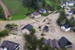 PRIPADNICI GSS SPAŠAVAJU MAJKU SA DVOJE DECE! Apokaliptične scene u Kreševu: Ono što ste gledali pre neki dan u Nepalu, to je danas u Bosni!