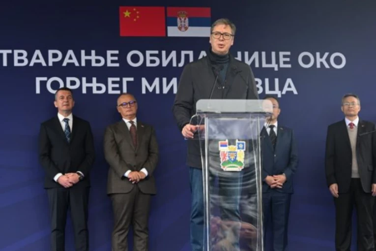 "SAMO VERUJUĆI U SEBE I SVOJE SPOSOBNOSTI MOŽEMO DA GRADIMO MODERNU SRBIJU"! Moćna poruka predsednika Vučića! (VIDEO)