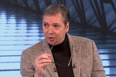 "SRBIJA JEDINA U REGIONU IMA INVESTICIONI REJTING": Predsednik Vučić u HIt tvitu govorio o aktuelnim temama