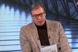 VUČIĆ O ZARADAMA PROSVETNIH RADNIKA! Plata nastavnika je bila 44.000, sada je 97.000, a biće preko 103.000!