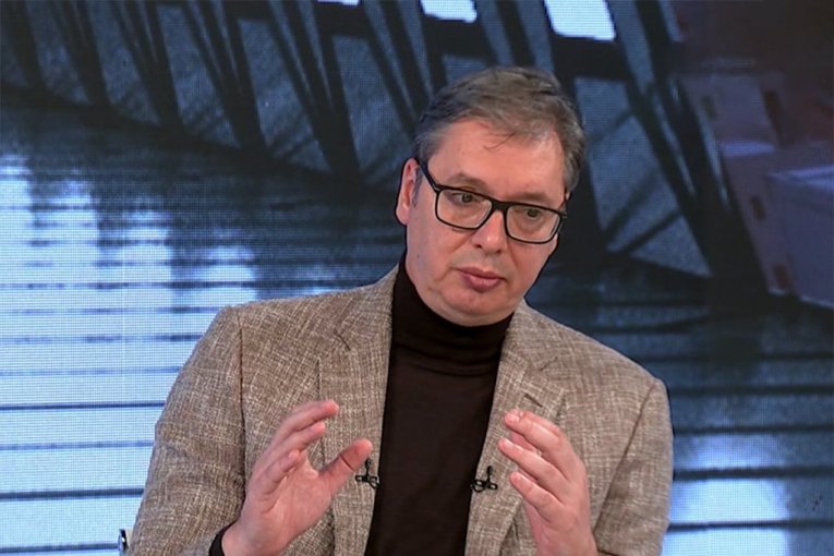 VUČIĆ O IZJAVI PONOŠA: "Pričaće za osam godina da su oni ti koji su izgradili Beograd na vodi i to nije vic"!