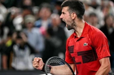 NOVAK JE AUTSAJDER: Teniser previše dopustio sebi, pa opleo po srpskom asu- Nije osvojio nijedan veliki turnir... (FOTO)