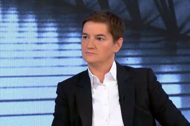 "TO JE KUKAVIČLUK KOJI NAROD MORA DA VIDI"! Ana Brnabić o tome kako je opozicija u Skupštini htela pošto-poto da izbegne susret sa Vučićem!