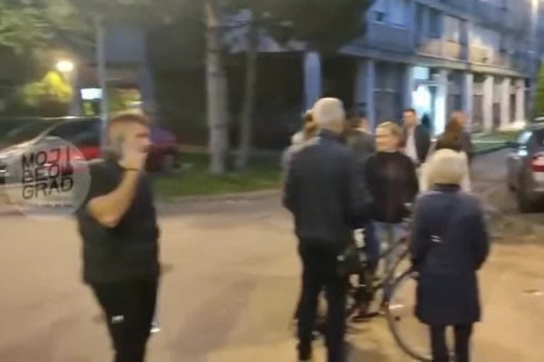 DEVOJKA TVRDI DA JE DEVOJČICA (8) NA MIRIJEVU POKUŠALA DA UBIJE NJU I NJENOG DRUGA: "Namerno je bacila teglu sa trećeg sprata, ciljala nas je i makazama"! (VIDEO)