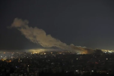 IZRAEL "TUČE" NEPREKIDNO PO LIBANSKIM POLOŽAJIMA! Broj poginulih znatno skočio