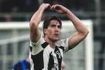 JUVENTUS SPREMA TRAMPU U KOJOJ JE UKLJUČEN VLAHOVIĆ: Srbin bi mogao da pojača posrnulog giganta!