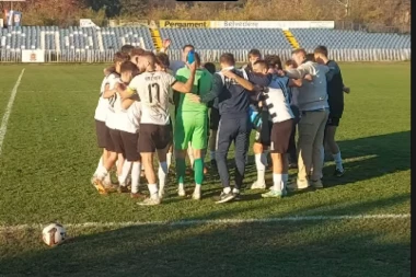 DERBI KOLA BEZ GOLOVA: Navijači su imali šta da vide, ali je podela bodova bila krajnji rezultat!