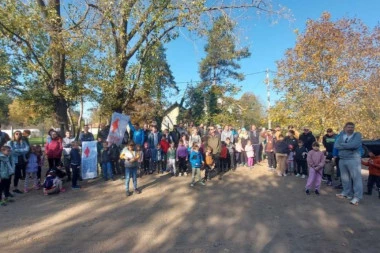 Porodice sa decom u AKCIJI POŠUMLJAVANJA Zagajičkih brda