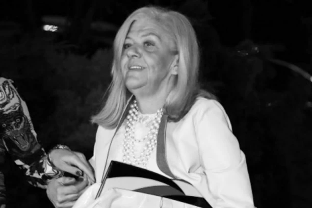 ZA OVIM PEVAČEM JE MARINA TUCAKOVIĆ PATILA GODINAMA: Bila u aferi sa njim, a onda je ostavio zbog MLAĐE!