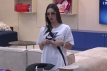 DA LI JE OVO ZAISTA MIONA JOVANOVIĆ?! Nakon medijske ilegale promenila lični opis, FANOVI JE JEDVA PREPOZNALI! (FOTO)
