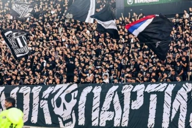 NI VLAST, NI OPOZICIJA - NAŠA STRANKA JE PARTIZAN, A OTADŽBINA SRBIJA! Grobari na poseban način pozivaju navijače u Niš! (FOTO)