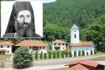 I POSLE SMRTI POMAŽE BOLESNIMA - ISCELJEN NA GROBU MONAHA! Mnogi su svedočili čudima patrijarha Pavla