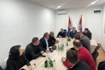 PETKOVIĆ SE SASTAO SA PREDSTAVNICIMA SRPSKE LISTE: "Upoznao sam ih sa merama Srbije"!