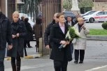 ANA BRNABIĆ STIGLA NA SAHRANU MAJKE ŽELJKA MITROVIĆA! (FOTO)