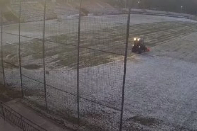 VELIKI PROJEKAT U ČAČKU: Gradski stadion dobija veštačku travu!