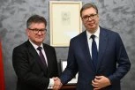 VUČIĆ SA LAJČAKOM: Sarađivaćemo na rasvetljavanju činjenica o DOGAĐAJIMA U MESTU VARAGE