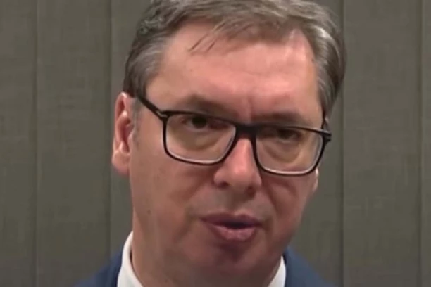 "KAD NE MOŽEŠ NIŠTA, ONDA TUCI ŽENE": Vučić najoštrije osudio divljanje opozicije i NJIHOVE NAPADE NA NOVINARKE (VIDEO)