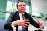 KURTI U PROBLEMU: Ne može da namakne potrebnu podršku -OVO MU JE ROK DA SKRPI VEĆINU