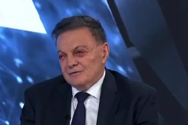 "TEBI KOSU, TATI GLAVU"! Milovan Bojić prvi put javno govorio o tome kako su mu ošišali osmogodišnju ćerku: "NAKON TOGA STRES, PA SEDA KOSA..."! (VIDEO)