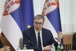 VUČIĆ TRAŽIO OD VLADE DA SE FORMIRA RADNA GRUPA ZBOG SANKCIJA NIS-U!