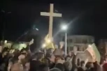 VELIKI PROTEST HRIŠĆANA U DAMASKU: Vođa pobunjenika se obratio javnosti i obećao dve stvari (VIDEO)