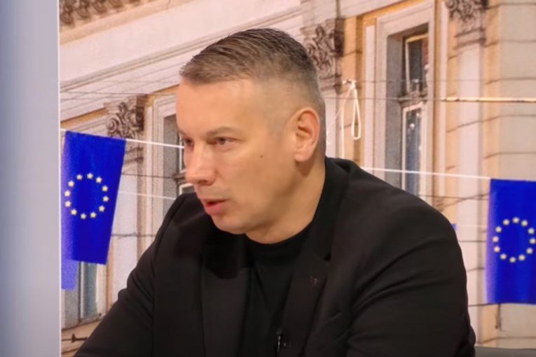 "NE TRAŽE MOJU SMENU ZBOG TOGA ŠTO NE RADIM SVOJ POSAO, NEGO JER BRANIM SRPSKE INTERESE!" Nešić dan pre hapšenja u režiji Sarajeva poslao jaku poruku! (VIDEO)