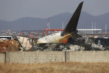 NOVA DRAMA NA NEBU! U zadnji čas izbegnuta nova tragedija! Avion iste kompanije poleteo, pa HITNO morao da se vrati!