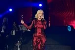 Jelena Rozga se u suzama oprostila od beogradske publike: Nakon PET MAESTRALNIH KONCERATA u Sava Centru, žena, majka, kraljica odlazi na zasluženu pauzu