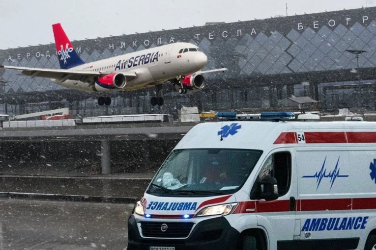 POZIV UPOMOĆ STIGAO IZ VAZDUHA! Poznato je od čega je UMRO PUTNIK u avionu pre sletanja u Beograd!