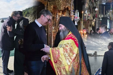 VUČIĆ LIČNO UČESTVOVAO U NAJSVEČANIJIM DELOVIMA LITURGIJE! Predsedniku na Hilandaru ukazano veliko poverenje od monaštva