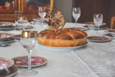 ZABORAVILI SMO KOLIKO JE OVO VAŽAN OBIČAJ - sveštenik istakao šta se obavezno daje deci 7. januara