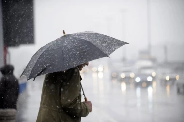 SRBIJA SUTRA POD CRVENIM UPOZORENJEM NA OVE TRI VREMENSKE POJAVE! Udariće i sneg, u fokusu ovaj deo zemlje