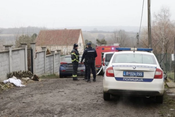 MAJKA, OTAC I SIN PRIVEDENI! Zbog požara u staračkom domu u Barajevu ONI SU LIŠENI SLOBODE!