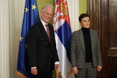 "EVROPSKI PUT PRIORITET SRBIJE"! Ana Brnabić se sastala sa Gertom Janom Kopmanom