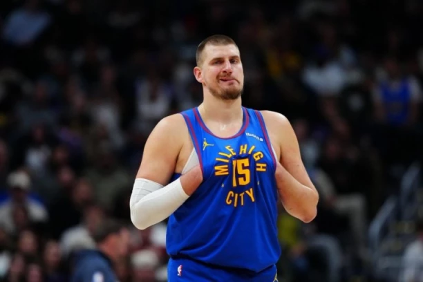 JOKIĆ JE PLJUNUTI ON: Evo na koga Nikola podseća NBA legendu