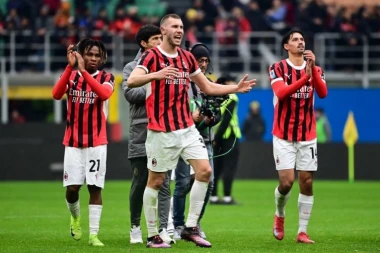 PAVLOVIĆ DOKAZAO DA JE ZA MILAN: Srbinu poništen gol, a onda asistirao za pobedu! (VIDEO)