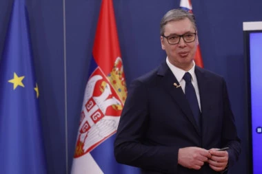 "MISLIM DA SE ZA 200 GODINA TAKVA SRAMOTA NIJE DOGODILA"! Vučić o upadu studenta u Maticu srpsku!