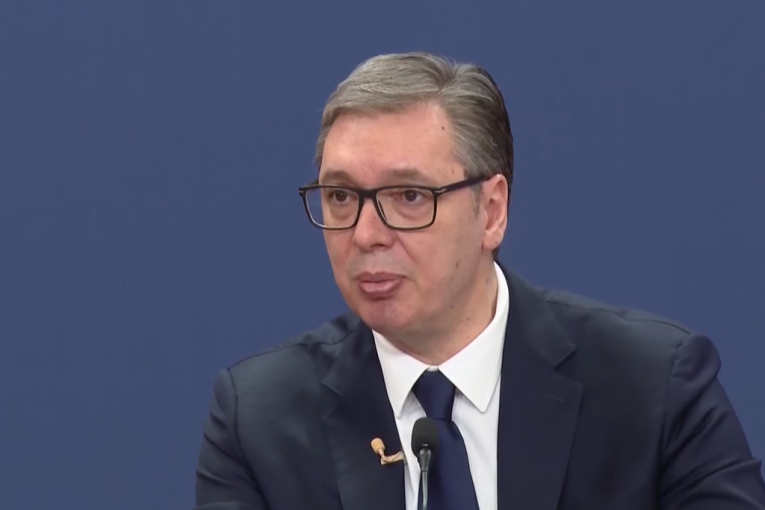 VUČIĆ ĆE SE OBRATITI NACIJI! Predsednik Srbije govoriće večeras u 20 časova o aktuelnim dešavanjima!