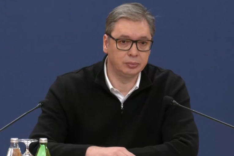 ''BORIM SE I BORIĆU SE'' Predsednik Vučić o reakcijama iz Zagreba i Prištine