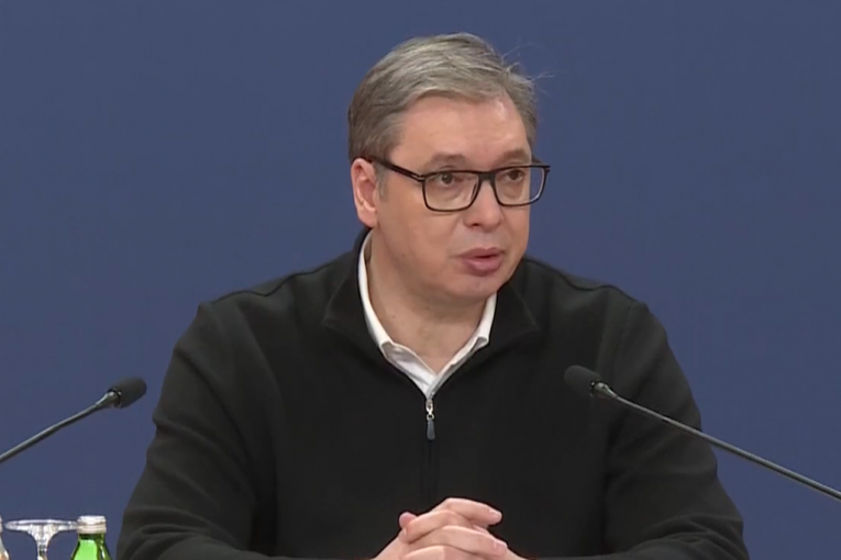 "LIGA BEZ BRIGA" Vučić: SNS ima rejting 48,7 odsto i zato opozicija neće izbore!