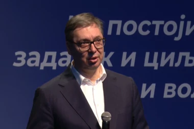 VUČIĆ IM PRUŽIO RUKU, ONI ODBILI! Rektorski kolegijum nije prihvatio predsednikov poziv na dijalog!