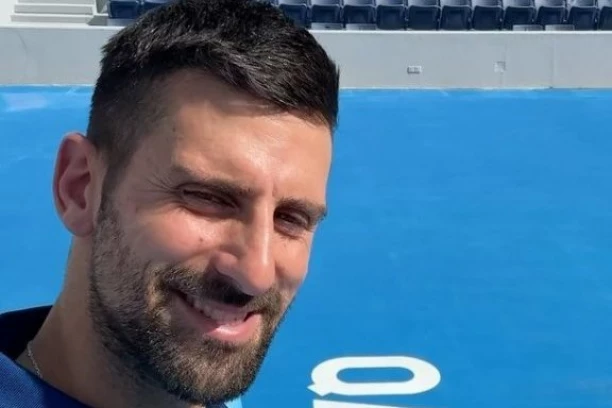 NOVAK ĐOKOVIĆ POTVRDIO NASTUP NA TURNIRU: Stigao je i odmah se javio sa terena (VIDEO)