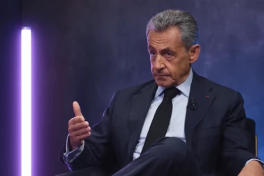 SANKCIJA BEZ PRESEDANA ZA BIVŠEG ŠEFA DRŽAVE: Nikola Sarkozi od danas nosi elektronsku nanogicu