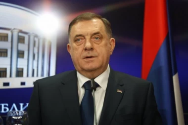 SRPSKI NAROD NIJE NIČIJI PODANIK, OVO NIJE KOLONIJA! Dodik se oglasio dan pred PRESUDE i jasno poručio Šmitu - to je bahato i bezobrazno!